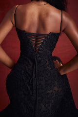 Elvina Elegante Maxi Dress