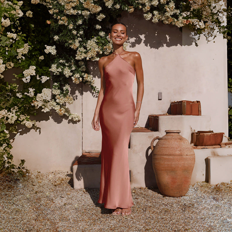 Slim fit dress
